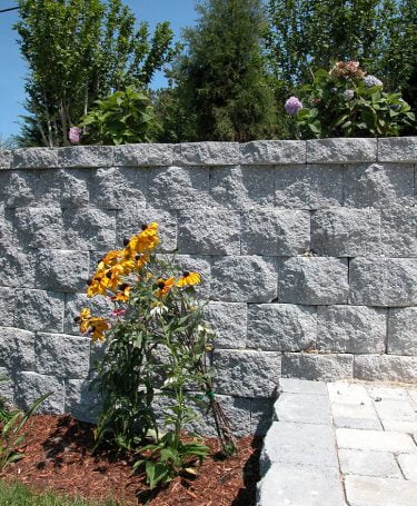 retaining wall stonewall quarry blend