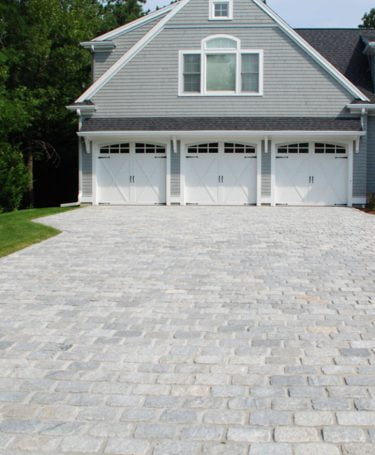 7x10x4 cobblestones installed driveway