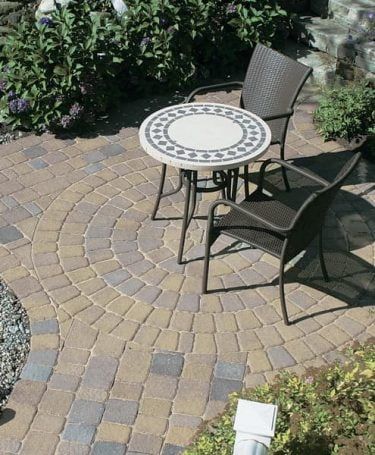 Millstone Vineyard Blend Circle Pavers