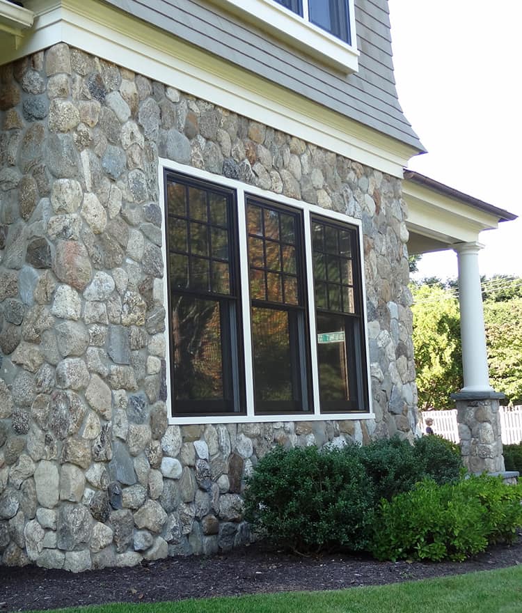 Weathered Rounds Stone Veneer