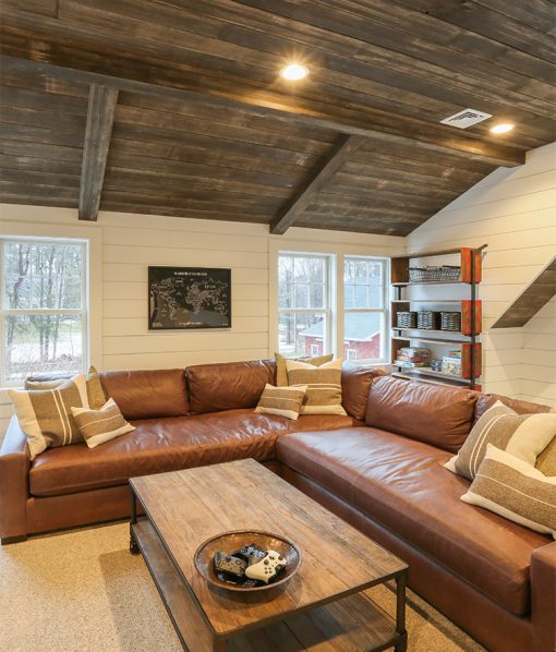 barn-board-reclaimed-wood-prairie-brown-man-cave3