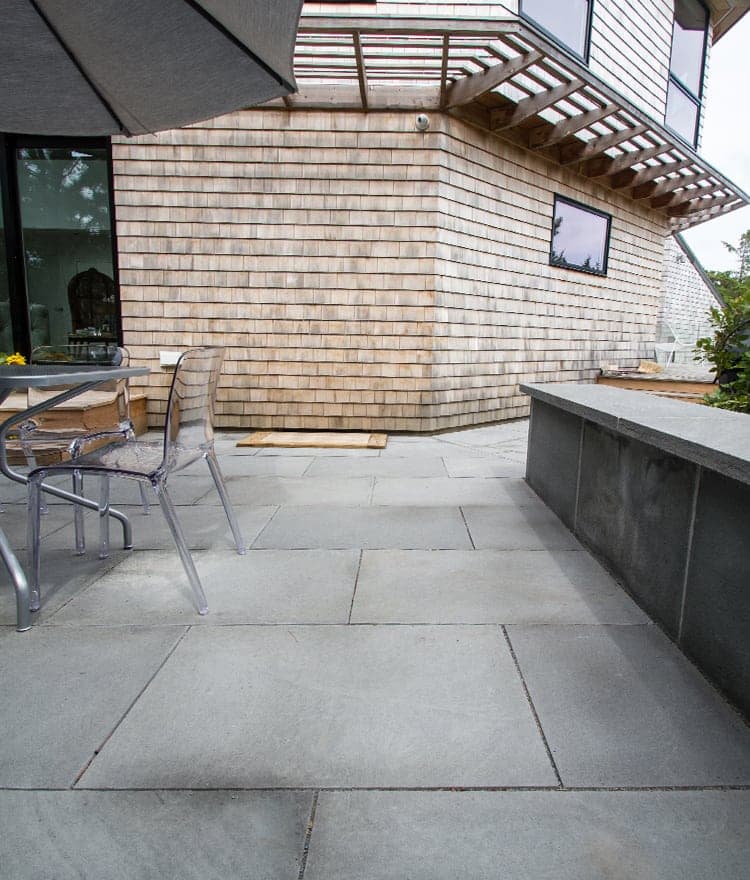 Dark Thermal Bluestone Perfect For Pools Patios And Walkways