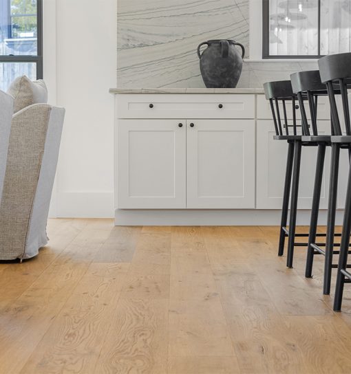 Alternative view of Structured Wide Plank | Copley