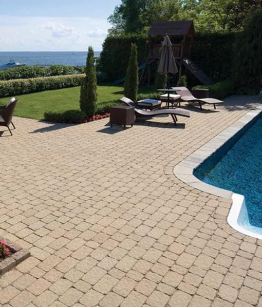 Alternative view of Camelot Pavers