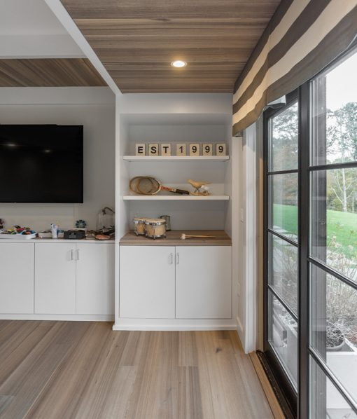 soho floor and ceiling wallboarding