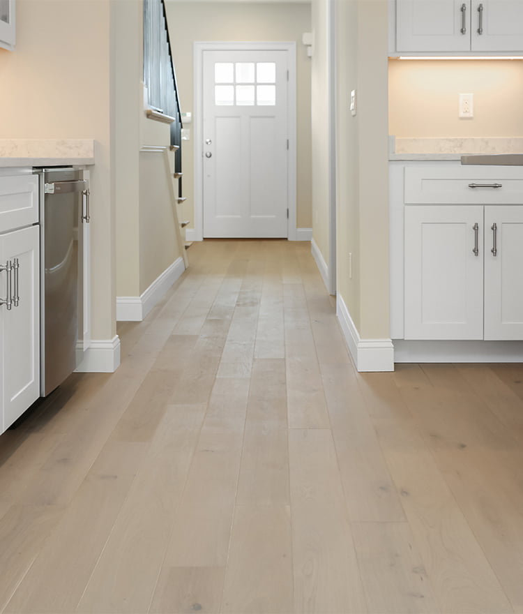 Wood Floors | Structured Fogg 9/16 Plank Flooring