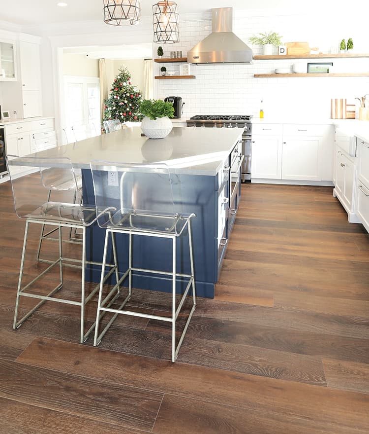 prefinished-hardwood-wide-plank-flooring-esplanade kitchen