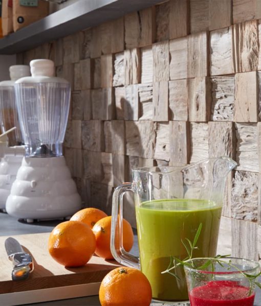 light wall wood backsplash