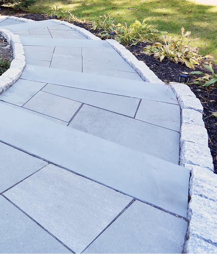 Bluestone Everblue Paver Walkway with Stair Treads