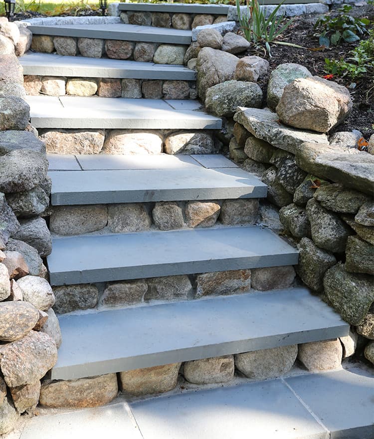 Everblue Bluestone Stair Treads