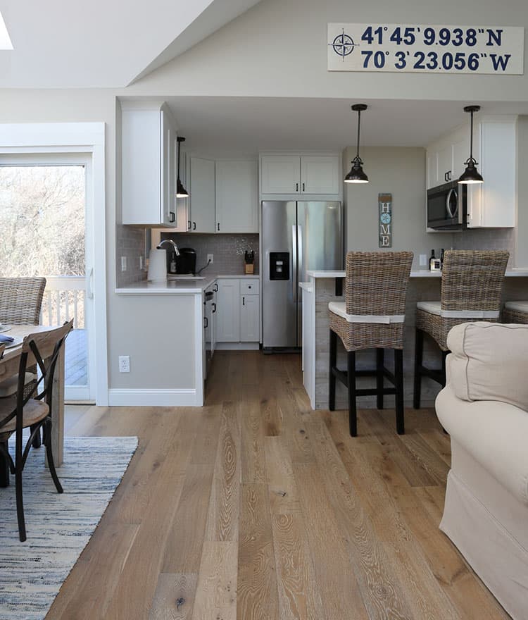 Cape Cod Decor featuring Sawyer Mason Tisbury Floors
