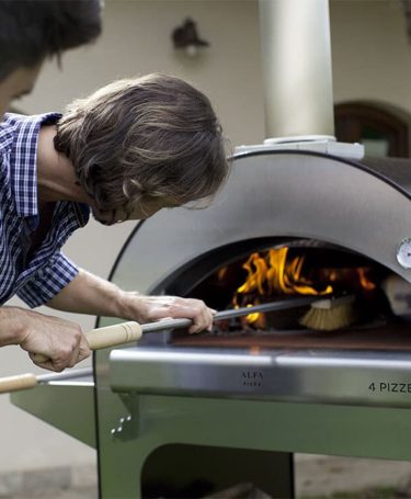 wood burning pizza oven pizze 4
