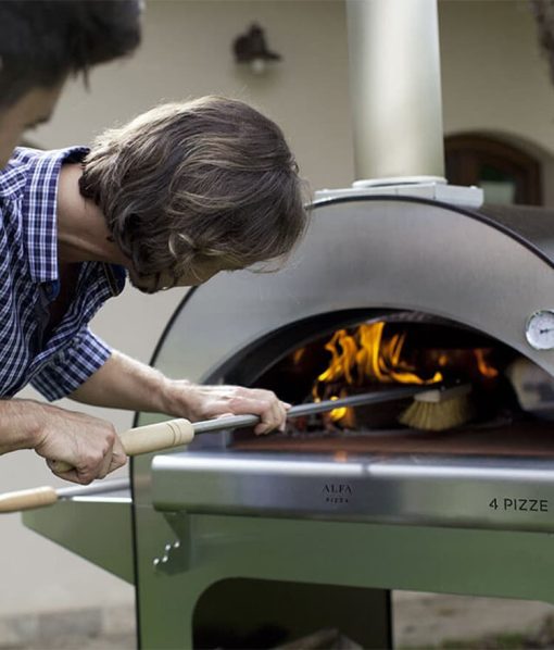 wood burning pizza oven pizze 4