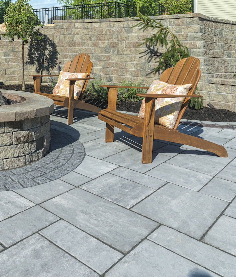 BEACON HILL™ FLAGSTONE Pavers