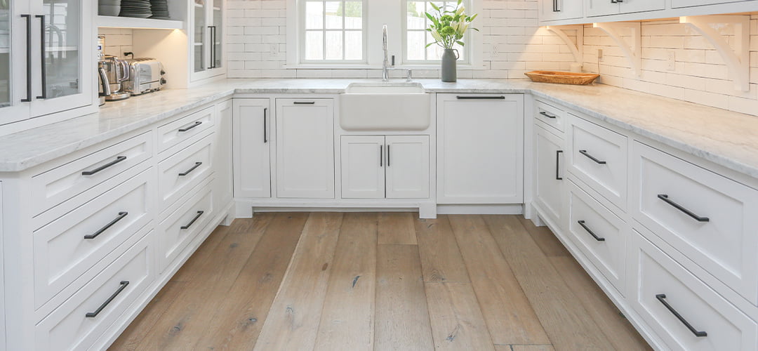 Luxury kitchen hard wood floors
