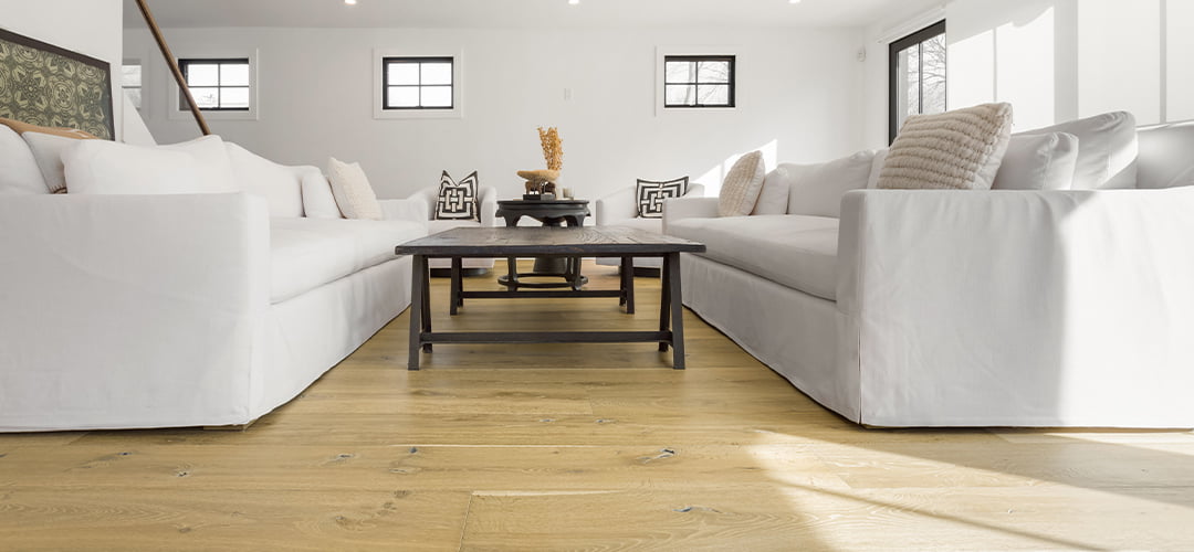 Living room hard wood flooring